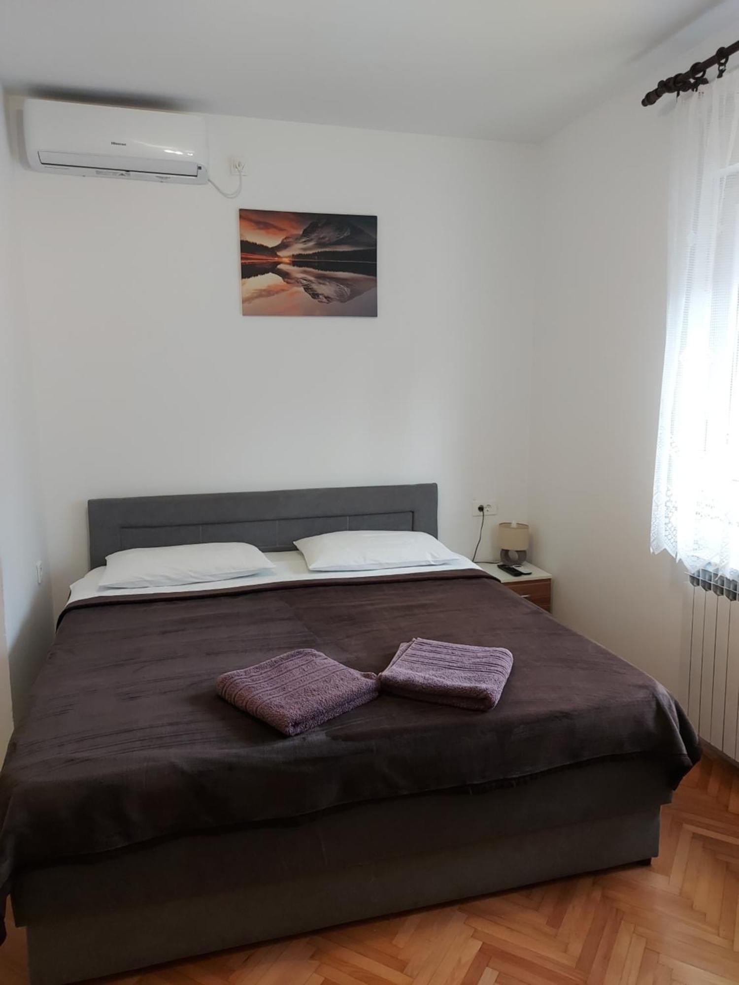 Elena Rooms Pasjak Luaran gambar
